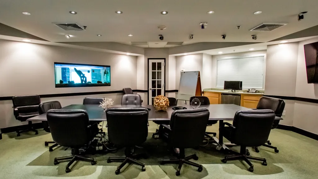 Board Room - Thumbnail 3
