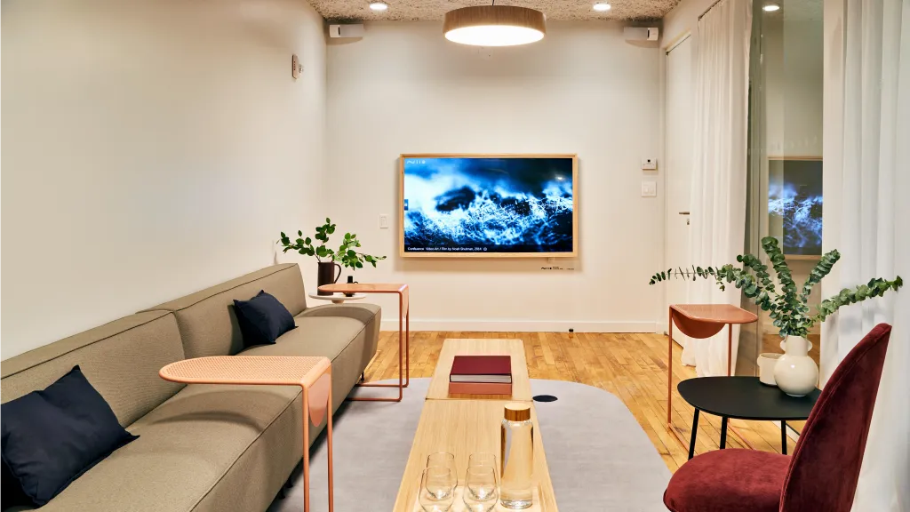 Grand Salon Room 10 - Media 1