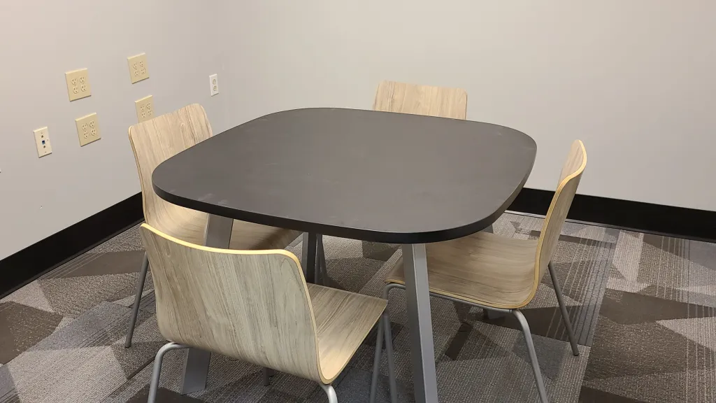 Private Meeting Room- Daily - Media 1