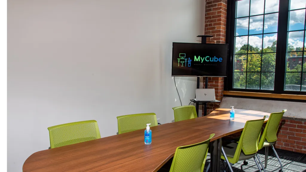Hourly Conference Room/Private Office - Media 1