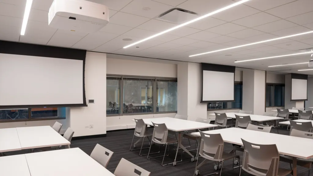 Conference Room 001 - Thumbnail 2