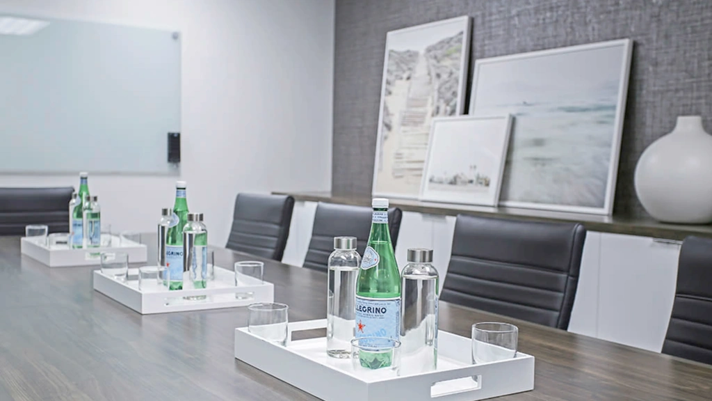     The Pacific Room | Professional Meeting Space - Thumbnail 3