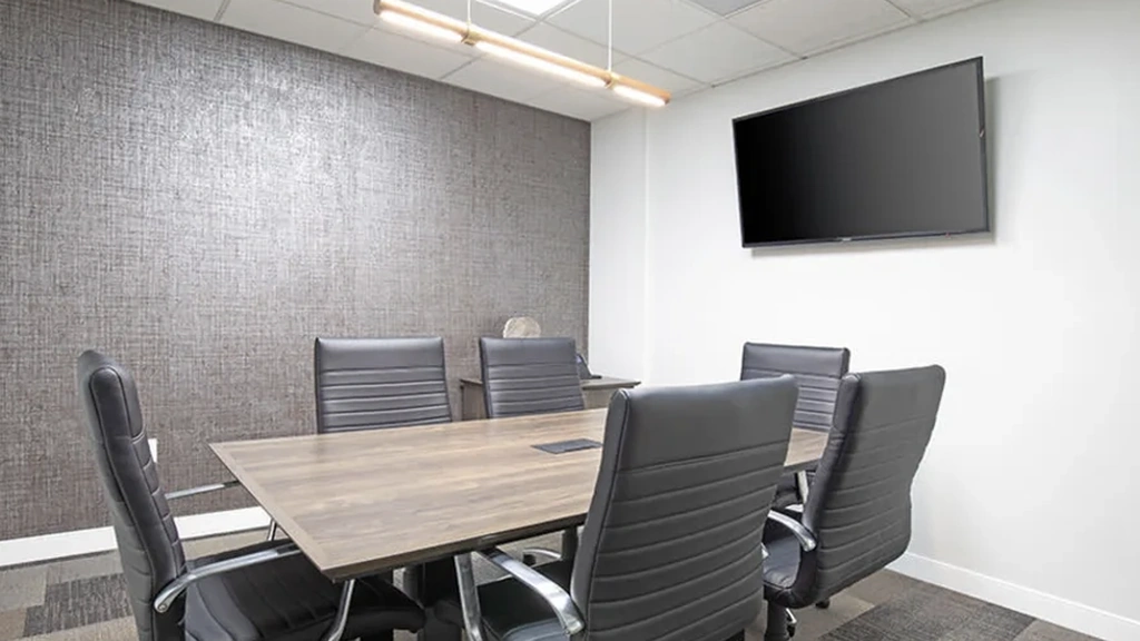 The Cove Meeting Room | Private Space for Small Meetings - Thumbnail 2