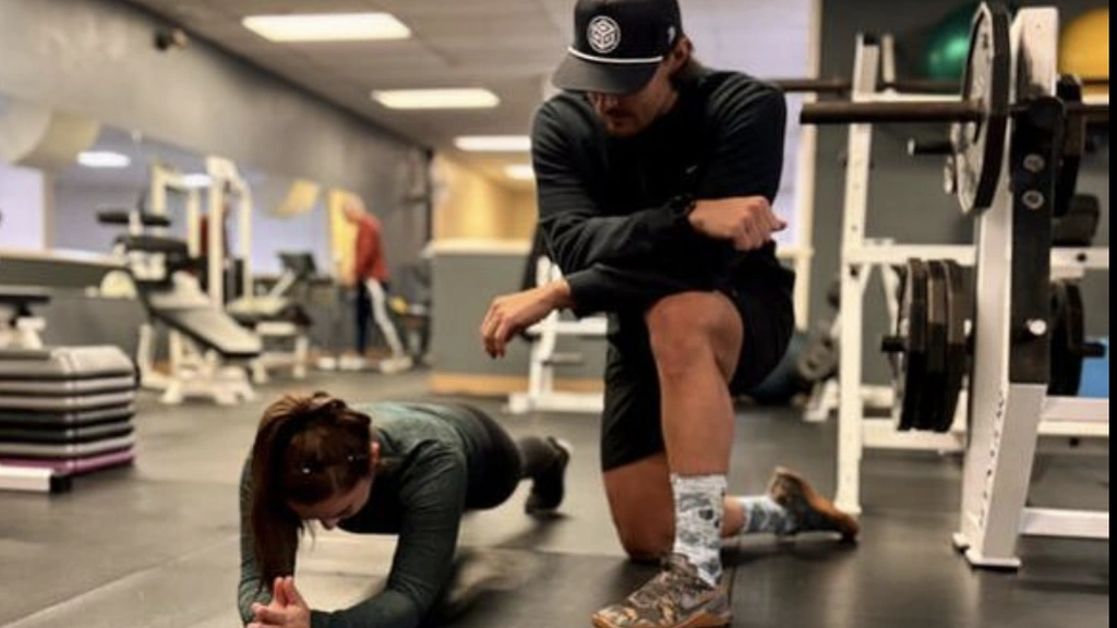 Personal Training Experience | One-on-One Coaching - Thumbnail 3