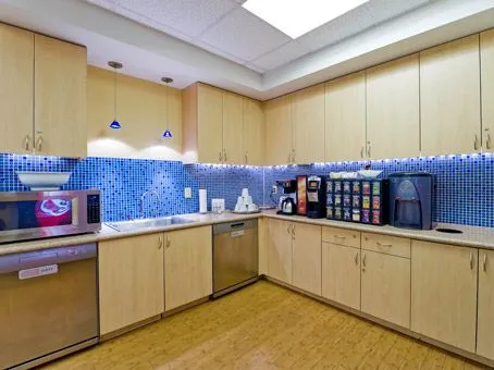 Regus - Soundview Plaza - E. Main Street - Stamford, CT - Media 1