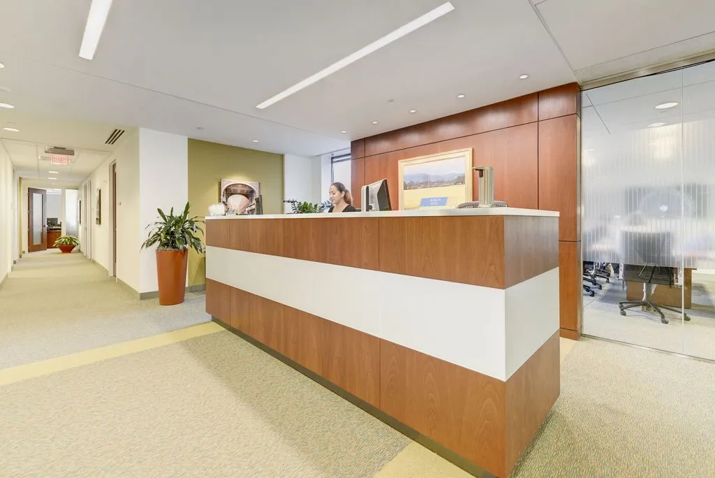 Carr Workplaces - Bethesda - Hampden Lane - Bethesda, MD - Thumbnail 4