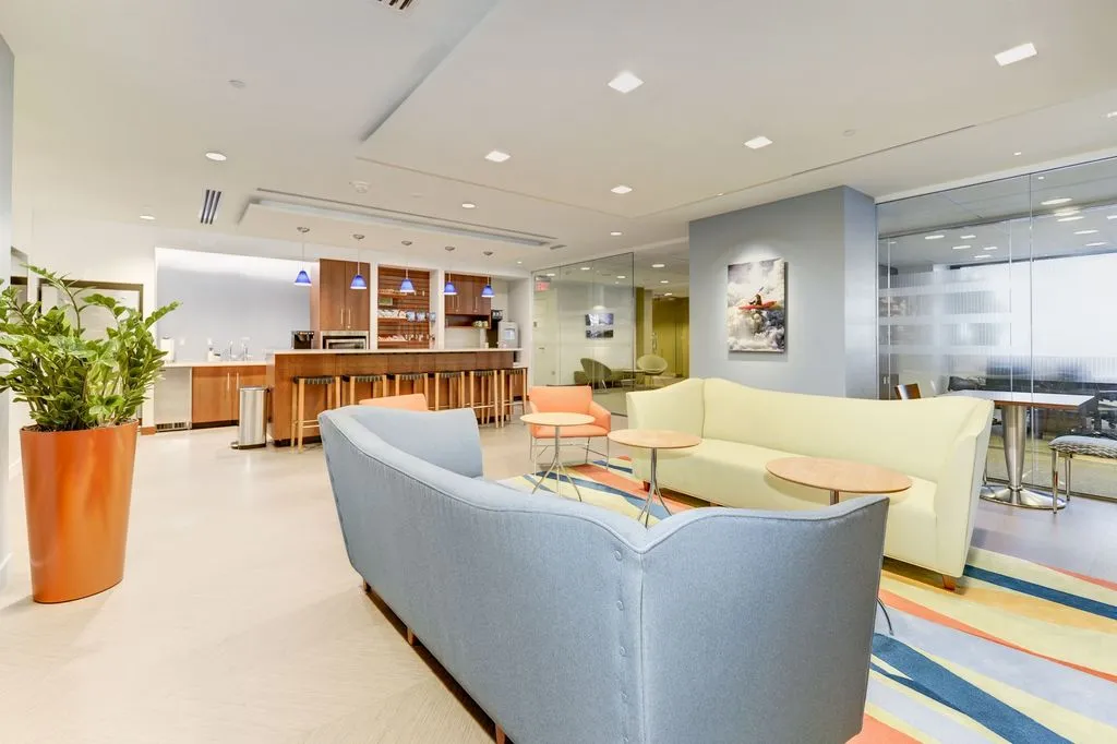 Carr Workplaces - Bethesda - Hampden Lane - Bethesda, MD - Thumbnail 3