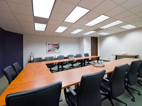 Regus - Downtown Milwaukee Center - East Wisconsin Avenue - Milwaukee - Wisconsin - 53202 - Thumbnail 4