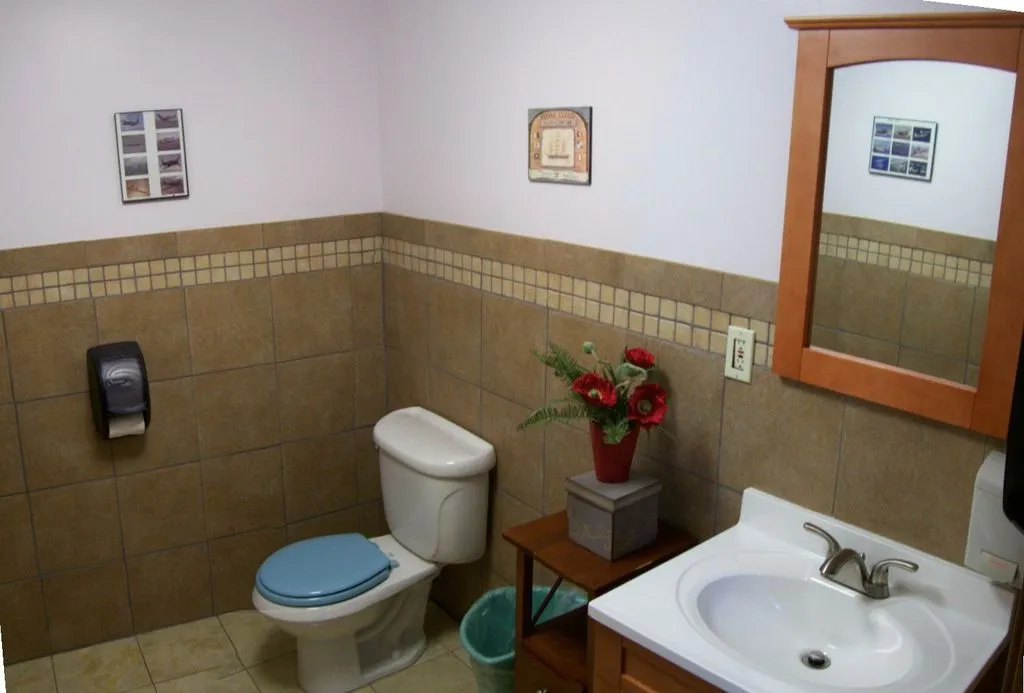 Win Realty - Tanguay Offices - Nashua - New Hampshire - Thumbnail 3