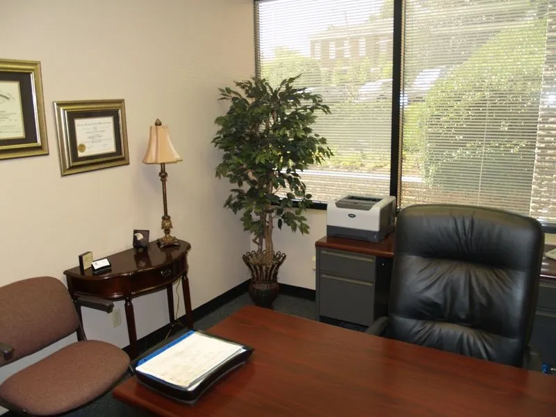 Chattanooga Executive Center - E 4th St - Chattanooga - Thumbnail 3