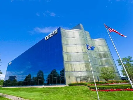 Regus - Liberty Center - West Big Beaver Rd - Troy - Thumbnail 3