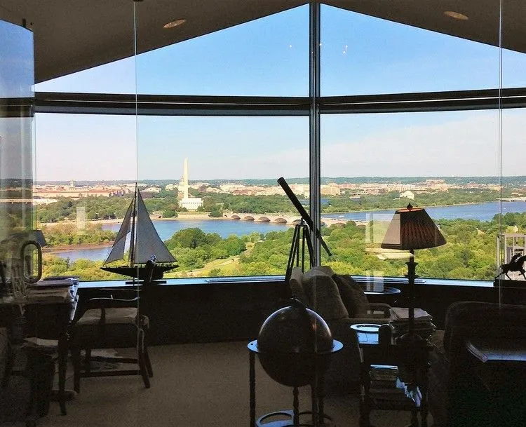 Top of the Town Offices - N. 14th St. - Arlington - Thumbnail 2