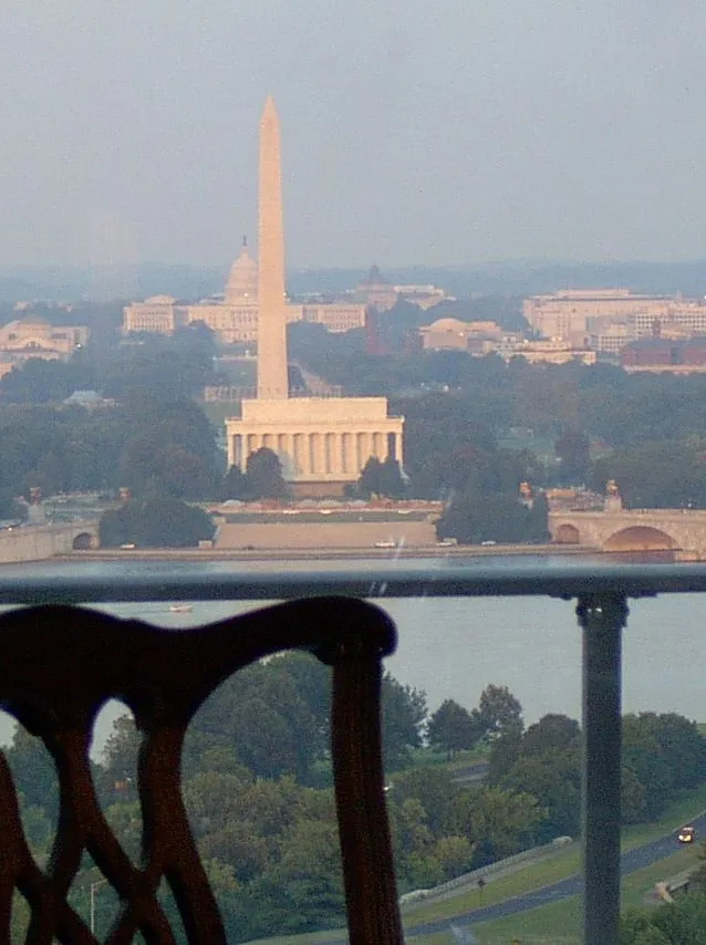 Top of the Town Offices - N. 14th St. - Arlington - Thumbnail 3