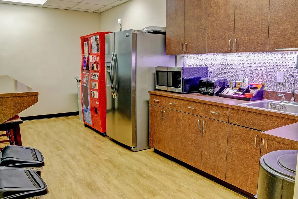 Premier Workspaces - BOT - Bothell - WA - North Creek Parkway - Thumbnail 4