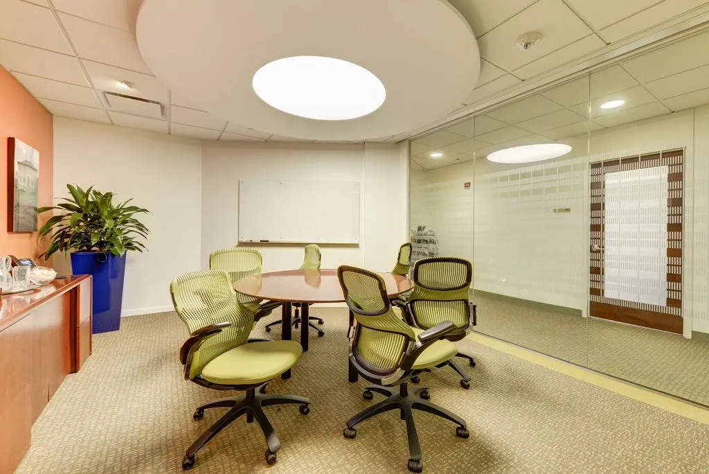 Carr Workplaces - King Street - Diagonal Road - Alexandria, VA - Thumbnail 4