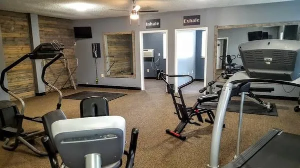 CMC Office Centers - Blue Ash - Reed Hartman Hwy - Cincinnati - Media 1