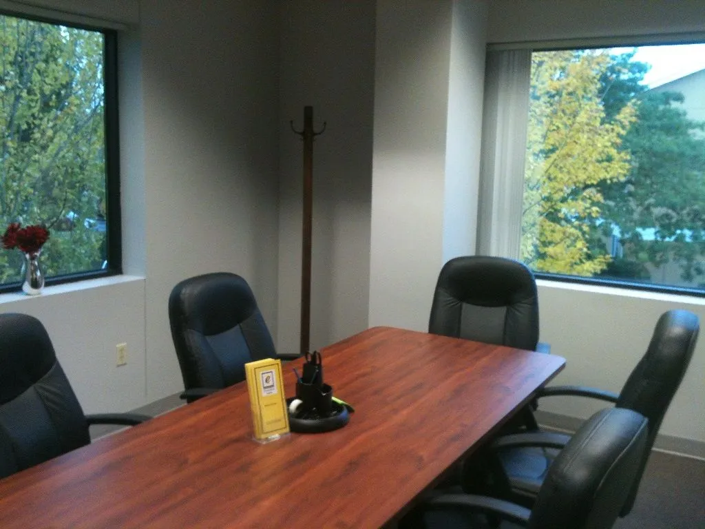 ExecuTech Suites - Portland Airport Plaza - NE Win Sivers Drive - Portland - Thumbnail 3