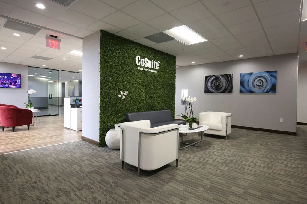 CoSuite - 1900 Glades Road - Boca Raton - Florida - Thumbnail 4