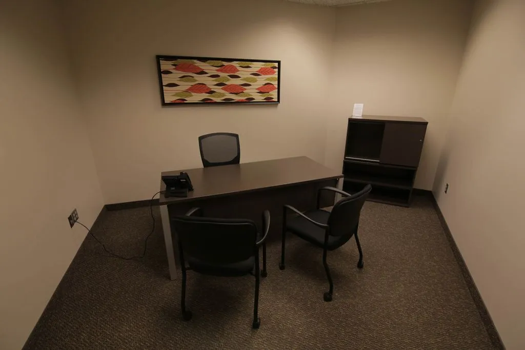 OffiCenters  – American Boulevard West – Edina - Thumbnail 3