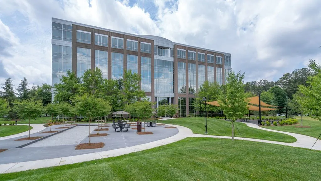 Peachtree Offices - Deerfield Corporate Center One - 13010 Morris Road - Alpharetta - GA - Thumbnail 4
