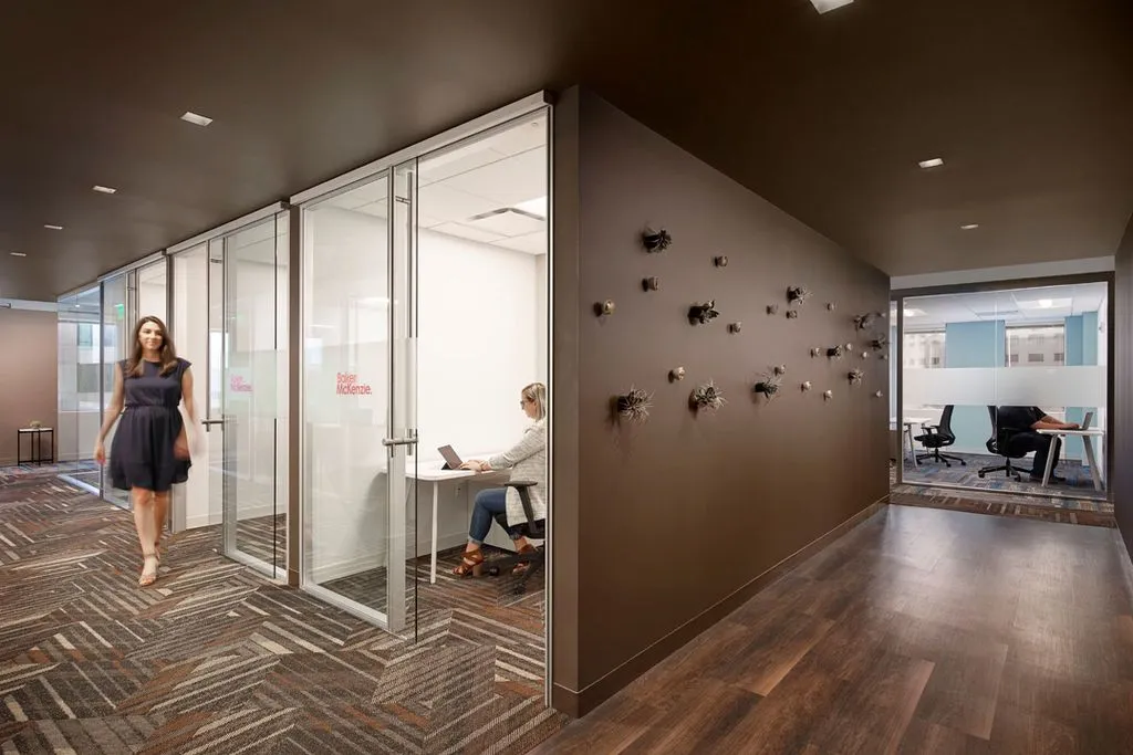Pipeline Workspaces - 400 North Tampa Street - Tampa - FL - Media 1