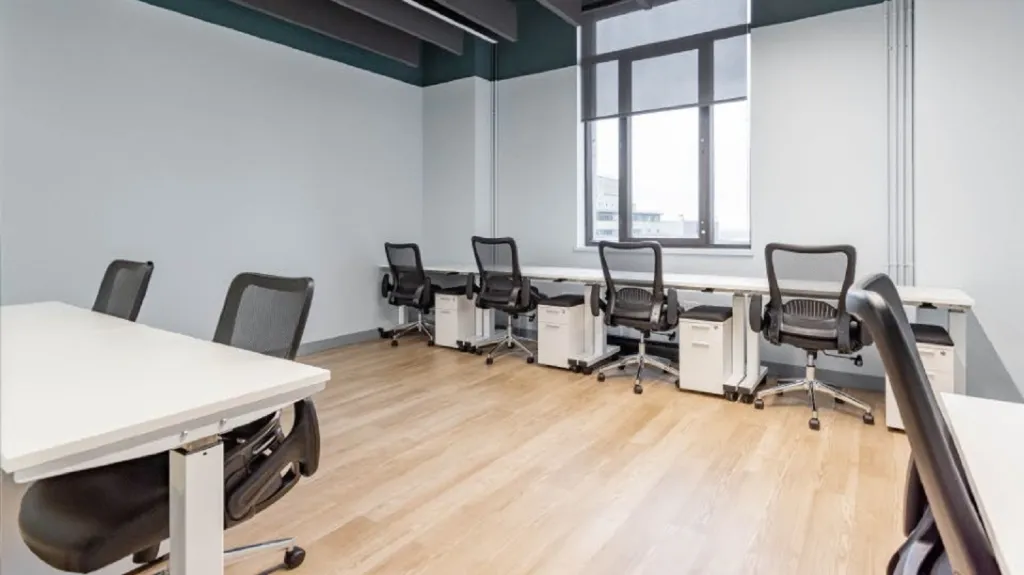 iQ Offices - 1155 Rue Metcalfe - Thumbnail 2