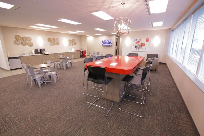 Officenters - 12800 Whitewater Dr - Minnetonka - Thumbnail 3