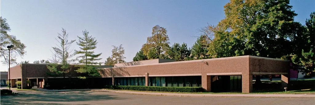 AmeriCenter - W 12 Mile Rd - Southfield - Thumbnail 2