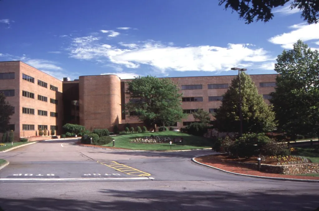 Highland-March Workspaces - Braintree Hill Office Park, Braintree - MA - Thumbnail 3