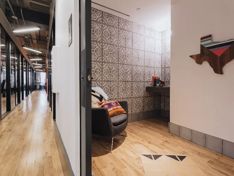 wework - 225 South 6th St -Minneapolis MN - Thumbnail 2
