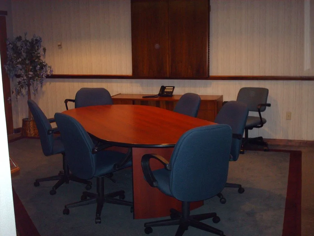 One Park Place Executive Suites - Thumbnail 3