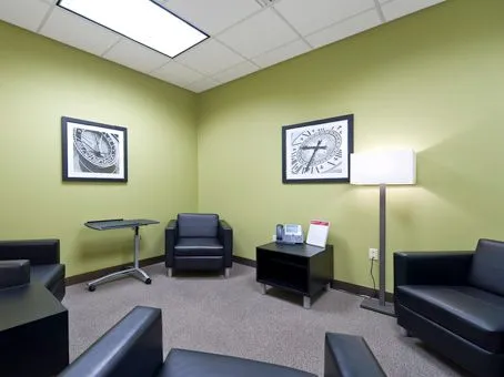 Regus - 500 W Silver Spring Dr - Glendale, WI - Thumbnail 2
