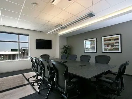 Regus - 12600 Hill Country Blvd - Bee Cave, TX - Thumbnail 4