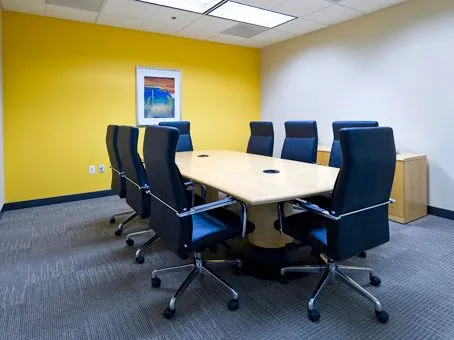 Regus - 101 W Big Beaver Rd - Troy, MI - Thumbnail 4