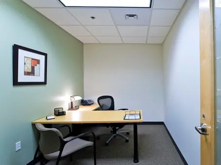 Regus - 1500 District Ave - Burlington, MA - Thumbnail 3