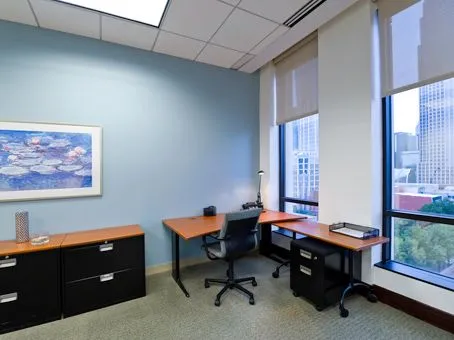 Regus - North Tryon St - Charlotte - Thumbnail 3