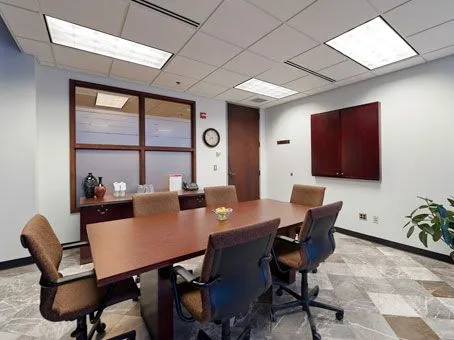 Regus - Brookfield Square - Wisconsin - Thumbnail 4