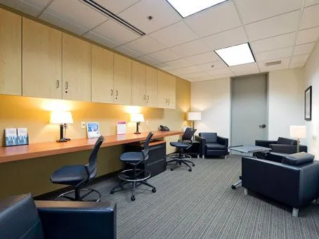 Regus - Brookfield Square - Wisconsin - Thumbnail 2