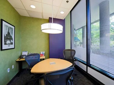 Regus - Rosslyn Center- Arlington - Thumbnail 4