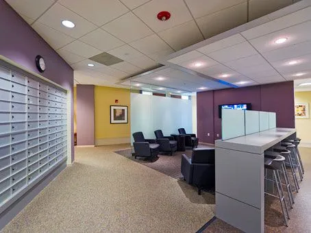 Regus - Carlyle Crescent Center - Alexandria - Media 1