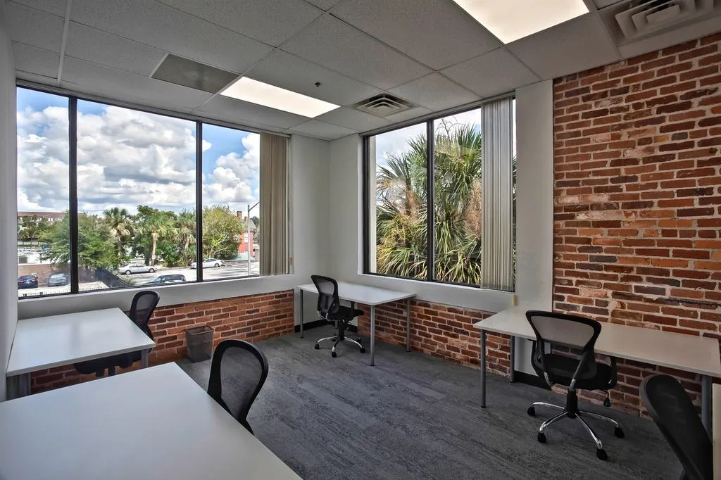 Expansive -25 N Market St, Jacksonville FL - Thumbnail 4