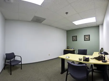 Regus - West End Center - Nashville - Thumbnail 3
