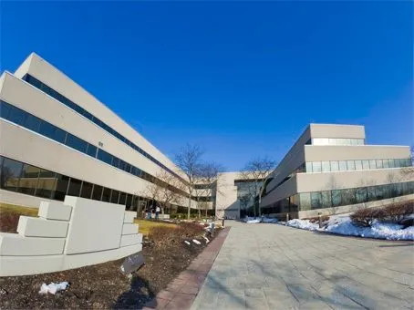Regus - Crosswoods Center - Worthington - Media 1