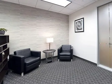 Regus - Chagrin Highlands Center - Beachwood - Thumbnail 4