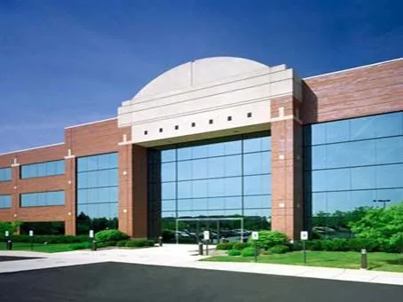Regus - Pewaukee - Waukesha - 4400 Riverwood Drive - Pewaukee - WI - Media 1
