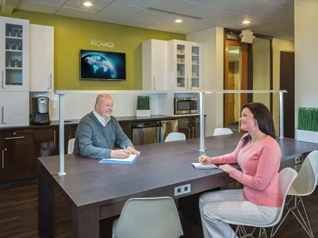 Regus - Pewaukee - Waukesha - 4400 Riverwood Drive - Pewaukee - WI - Thumbnail 3