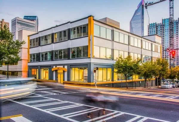 Expansive Uptown - W 4th St, Charlotte NC - Media 1