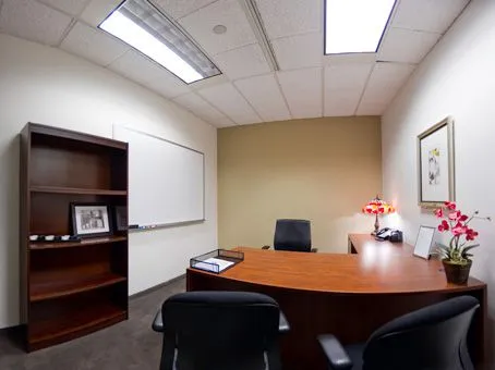 Regus - Normandale Lake Center - Bloomington - Media 1