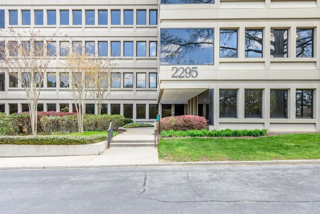 Boxer Workstyle -2295 Parklake Drive--Atlanta-GA - Thumbnail 4