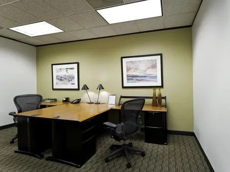 Regus - Commerce Plaza Center - Overland Park - Thumbnail 4